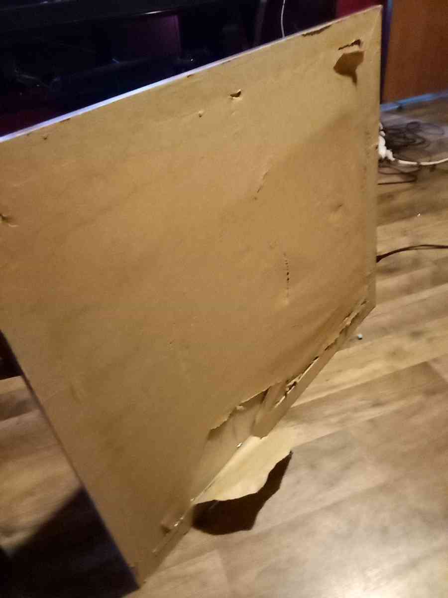 picture with frame - Mc Minnville, Tennessee - FleaMarketBay