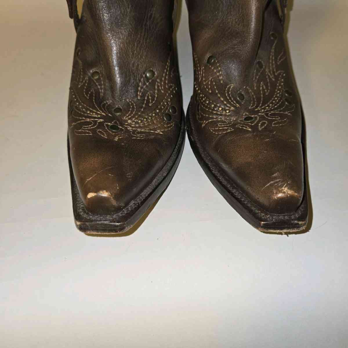 Corral Womens Genuine Leather Boots Size 10 G1116 16 in tall - Wheeling, West Virginia - FleaMarketBay