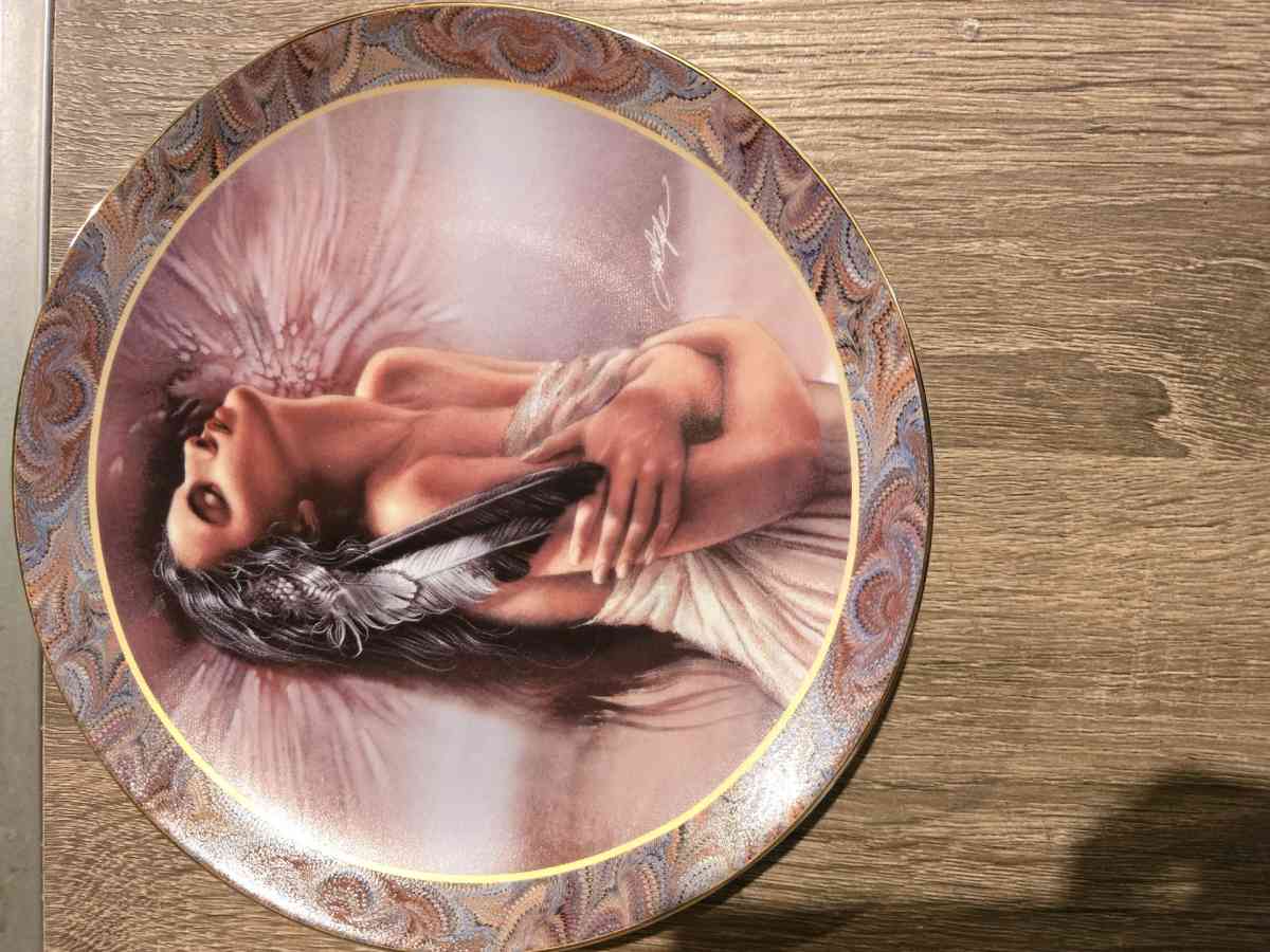 platos de coleccin - La Puente, California - FleaMarketBay