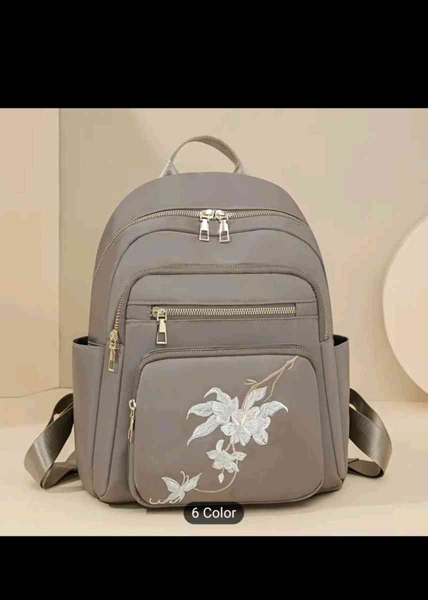 backpacks - Santa Maria, California - FleaMarketBay