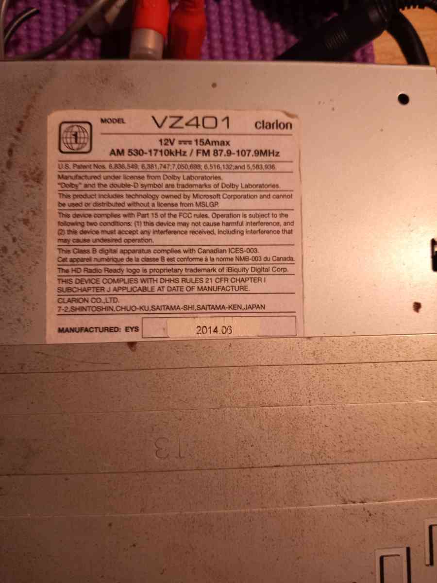 flip out touch screen clarion VZ401 - Adams, Kentucky - FleaMarketBay
