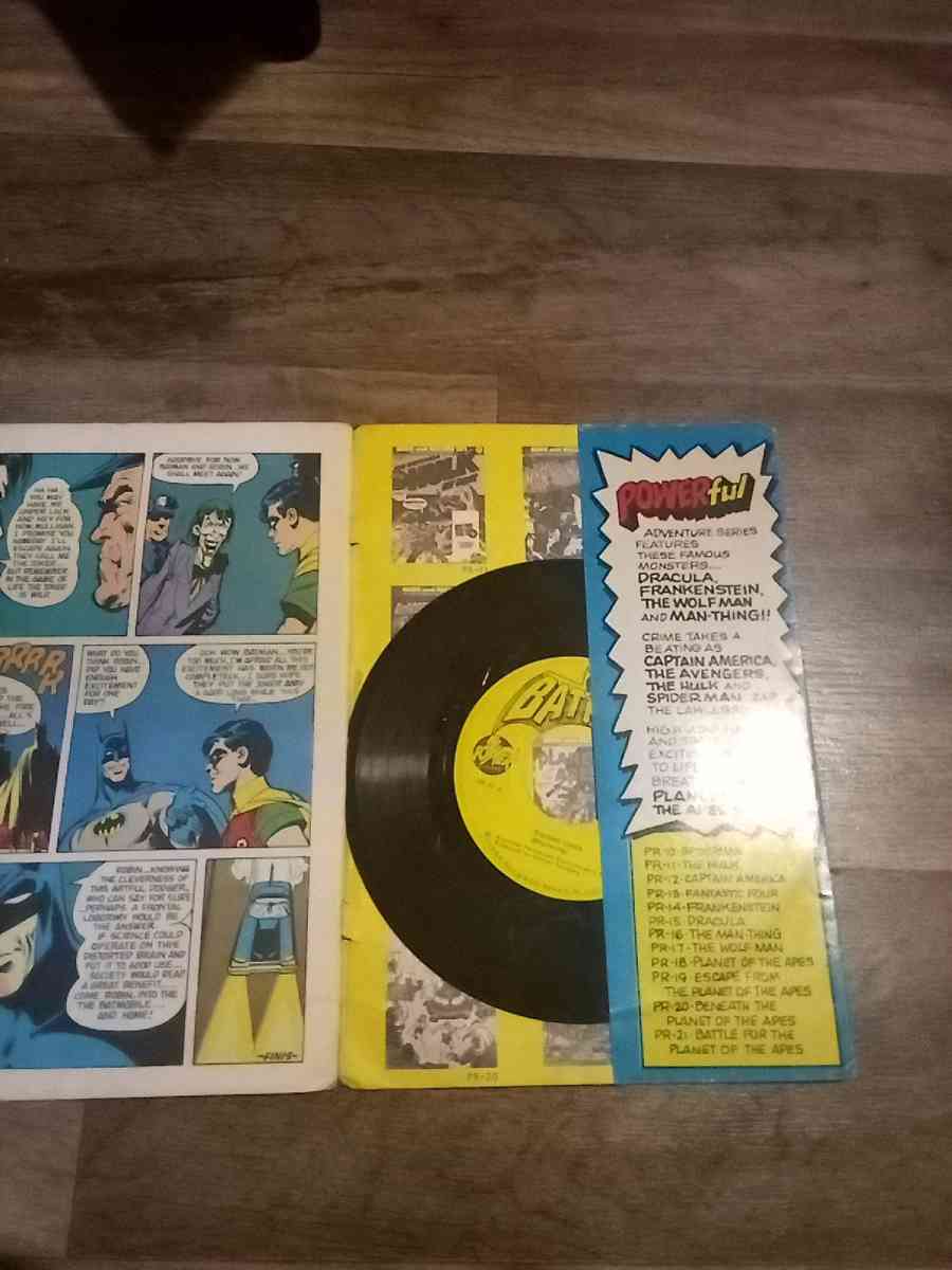Batman comic book with record 1973 - Mc Minnville, Tennessee - FleaMarketBay