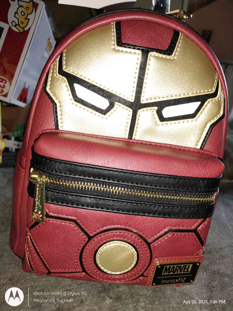 BNWT LOUNGEFLY COSPLAY Iron Man Mini Backpack Set - Saint Charles, Missouri