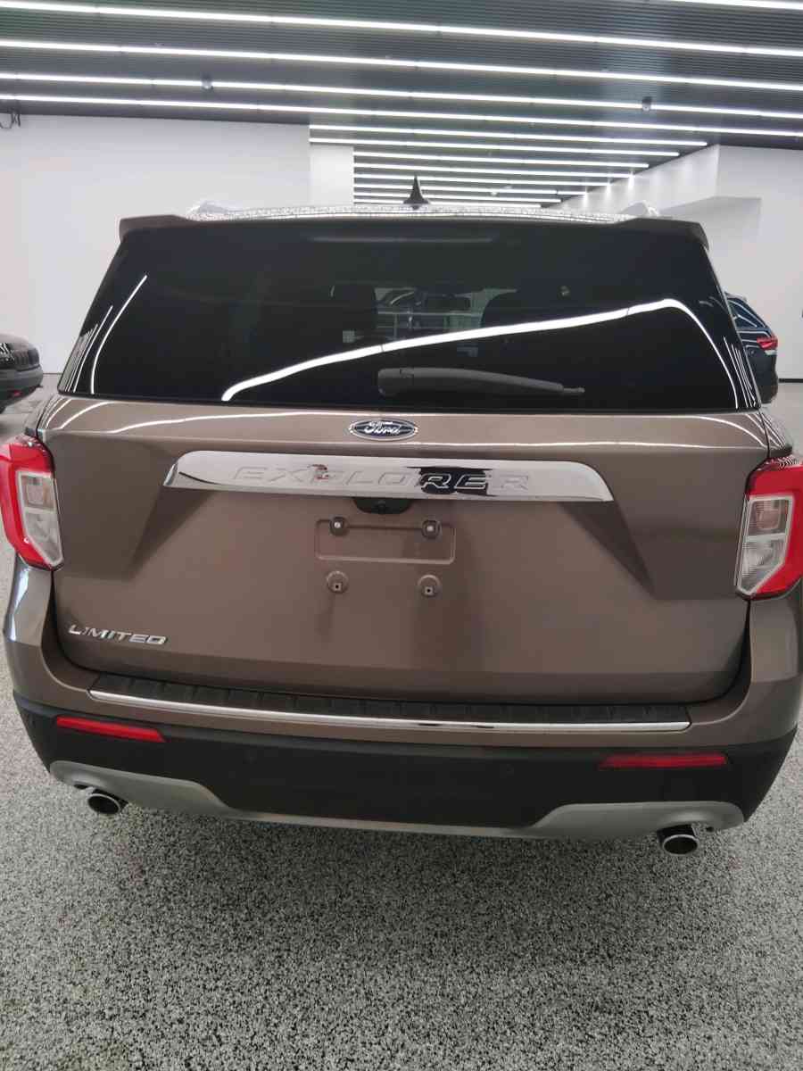 2021 Ford Explorer Limited - Greenville, Texas - FleaMarketBay