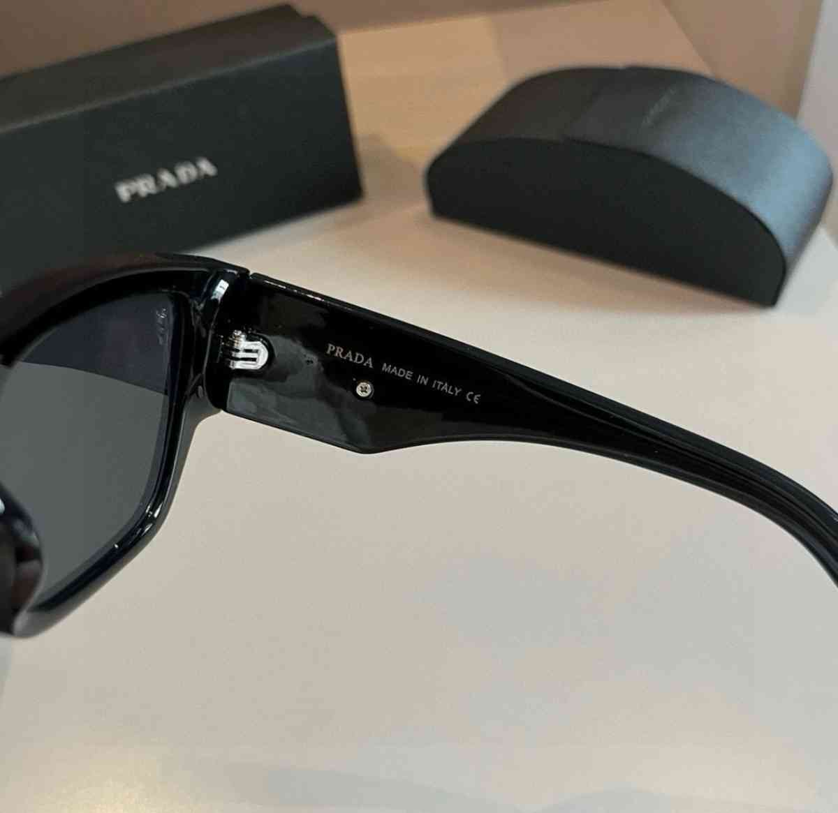 sunglasses - Ashaway, Rhode Island - FleaMarketBay