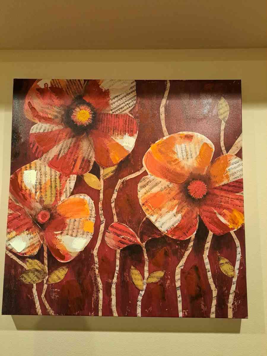 beautiful furniture and wall art - Addy, Washington - FleaMarketBay