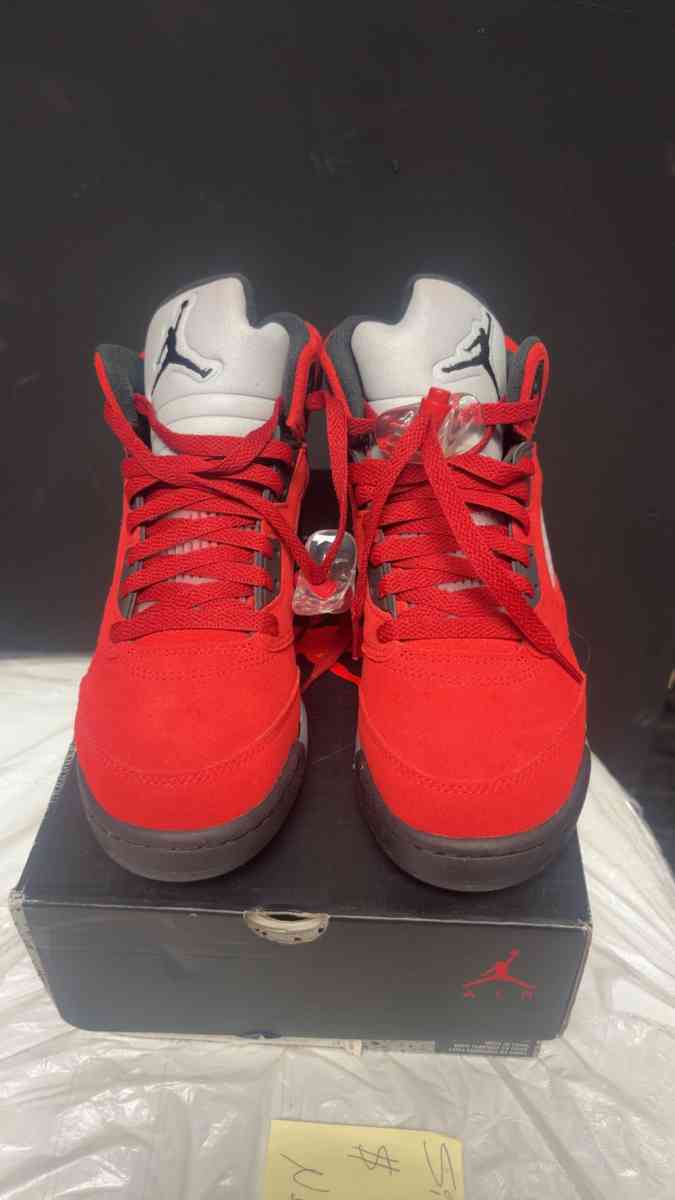 Jordan 5 RetroRaging Bull Red 2020 - New Britain, Connecticut