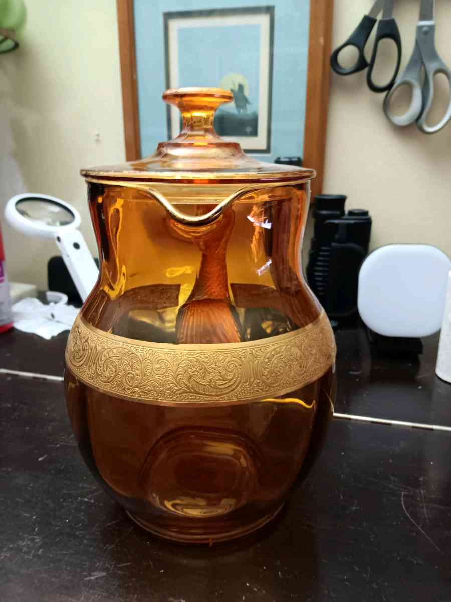early Amber glass with gold leaf inlays picher - Adams, New York - FleaMarketBay