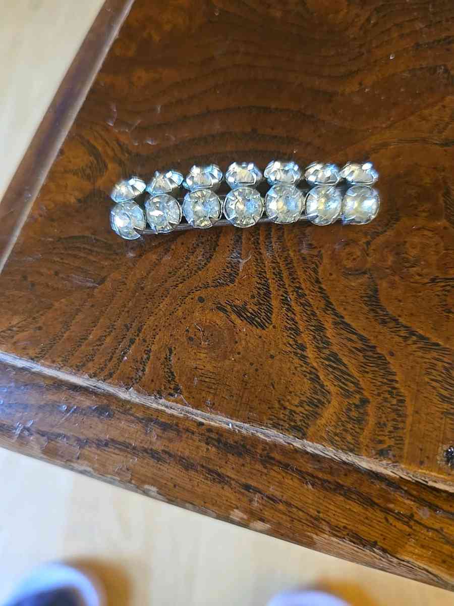 vintage Sarah jewelry - Adamsville, Alabama - FleaMarketBay