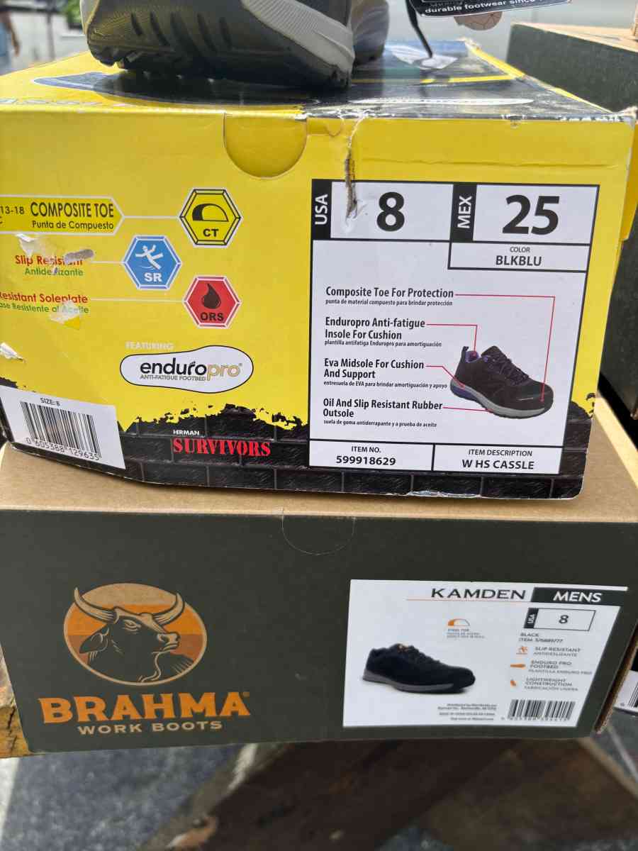 shoes boots - Zebulon, North Carolina - FleaMarketBay