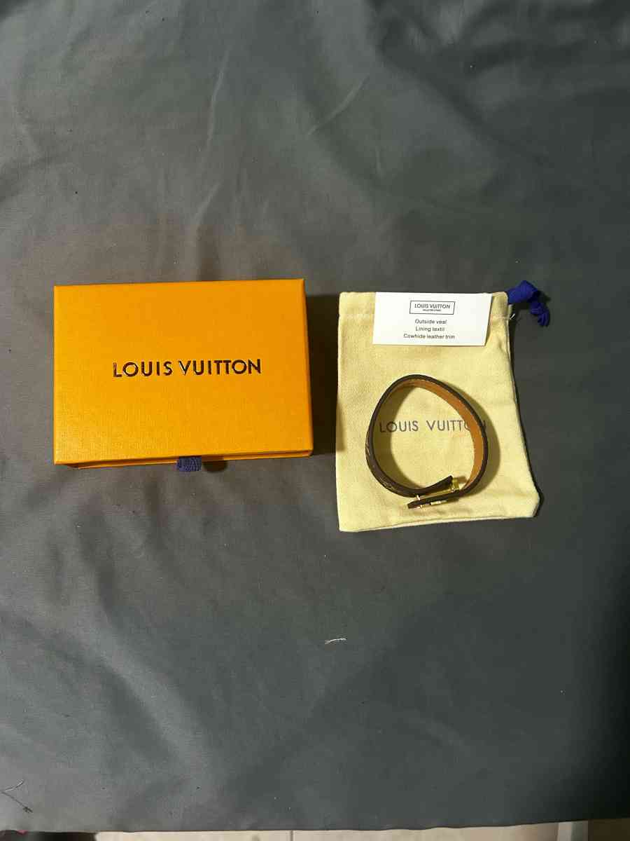 Louis Vuitton Bracelet - Miami, Florida