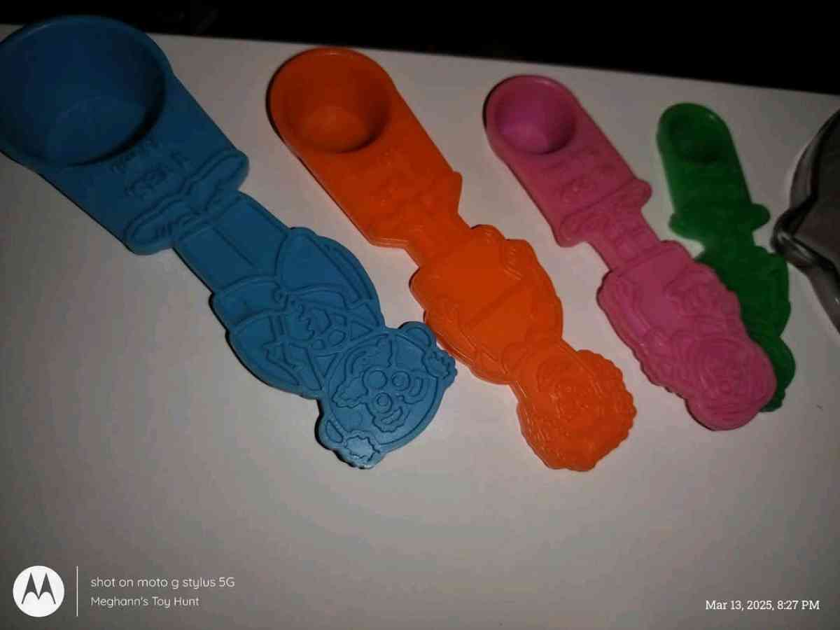 Vtg Complete Sesame Street Measuring Set - Saint Charles, Missouri - FleaMarketBay