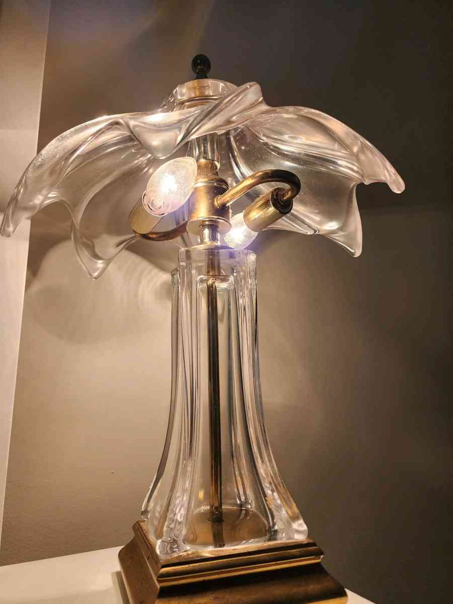 Vintage French brass lamp - Knoxville, Tennessee - FleaMarketBay