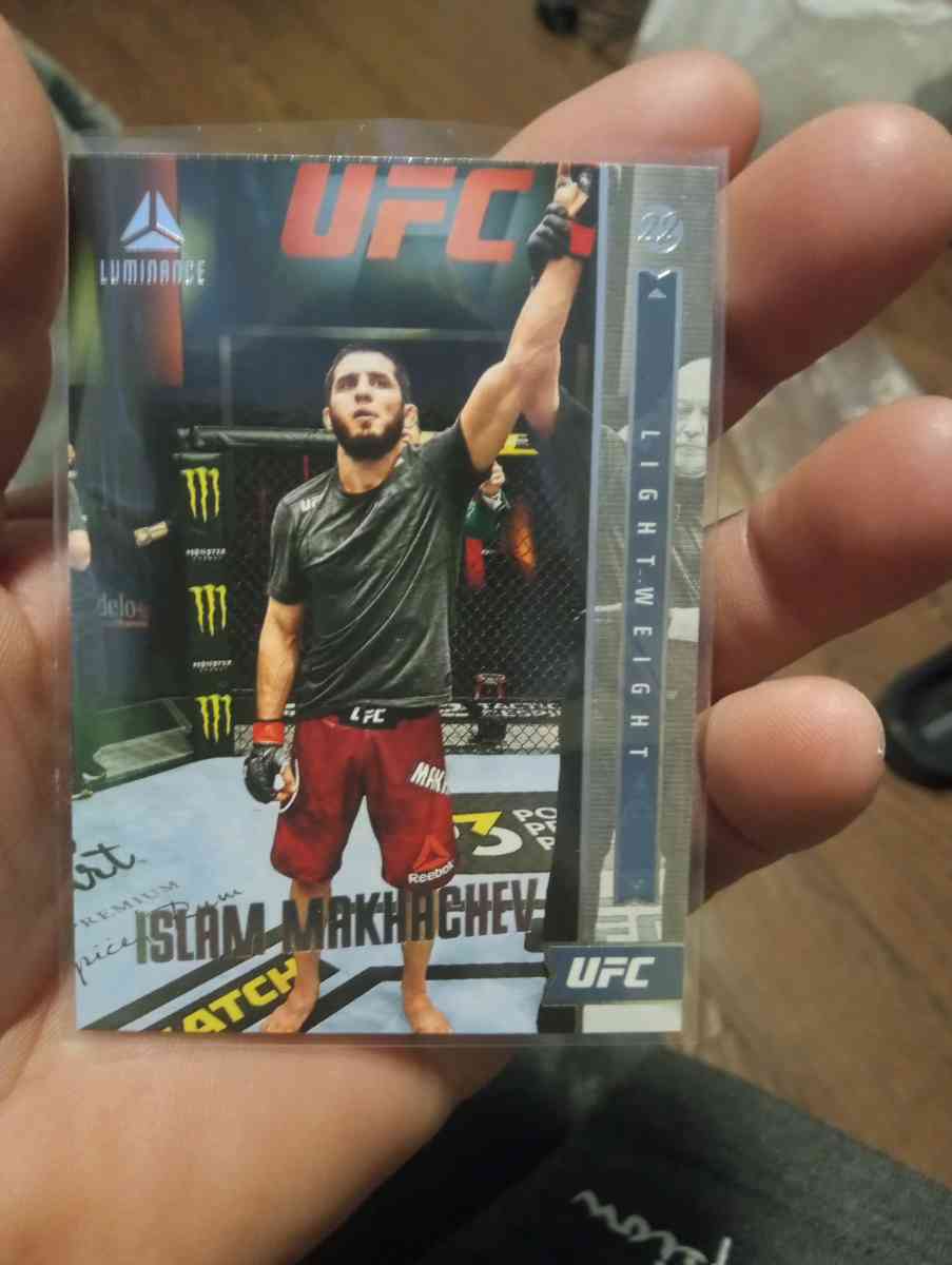 UFC cards - San Jose, California - FleaMarketBay
