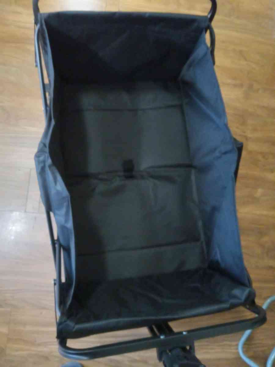 car 450 lbs for grocery shopping and gardening - Boston, Massachusetts - FleaMarketBay