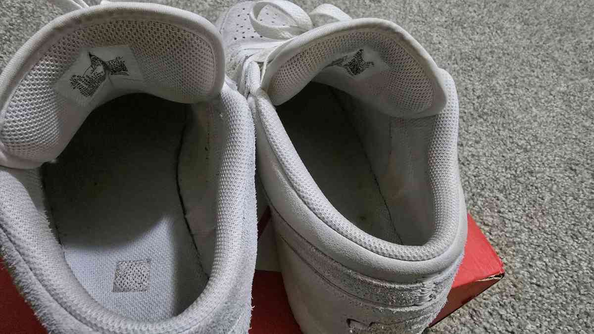 JORDAN - Sarasota, Florida - FleaMarketBay