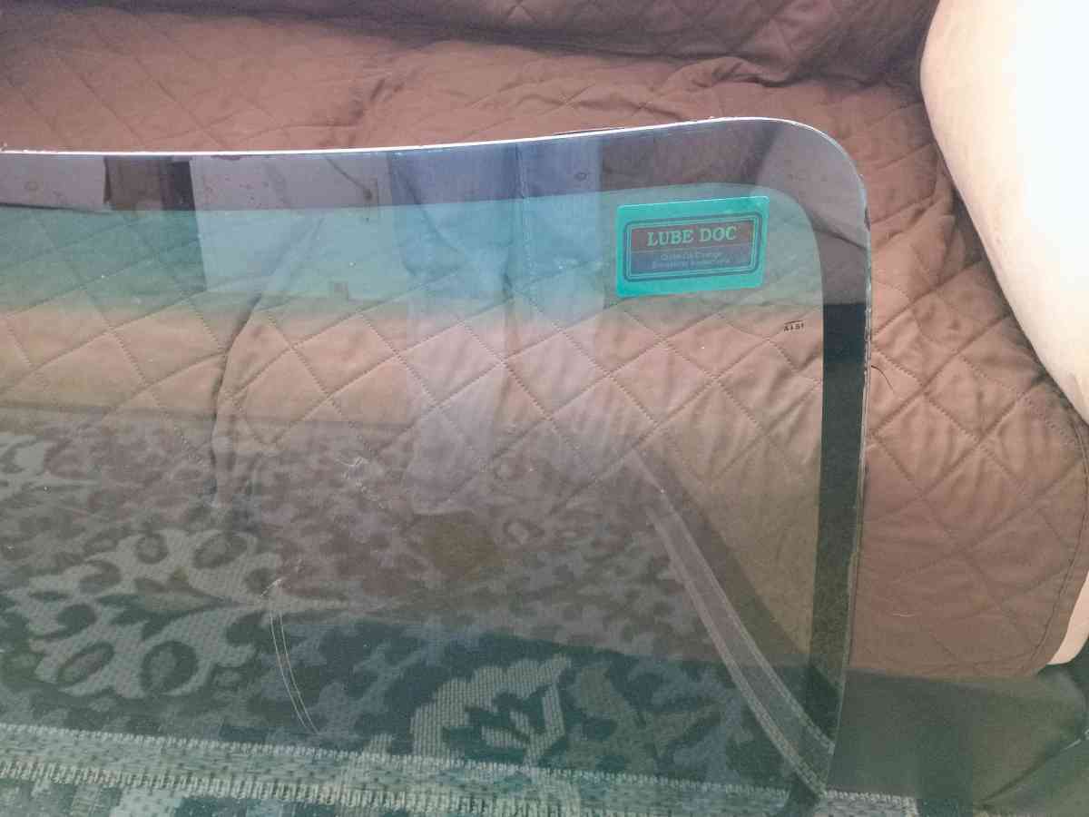 97 Toyota 4Runner limited edition windshield - Magna, Utah - FleaMarketBay