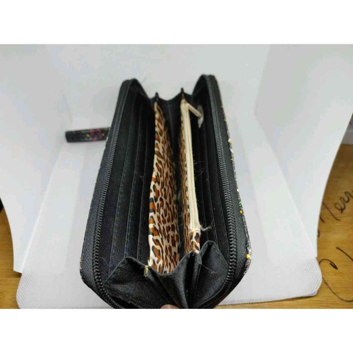 Beverly Hills Polo Club Wallet Black with bright Polo Riders - Alicia, Arkansas - FleaMarketBay