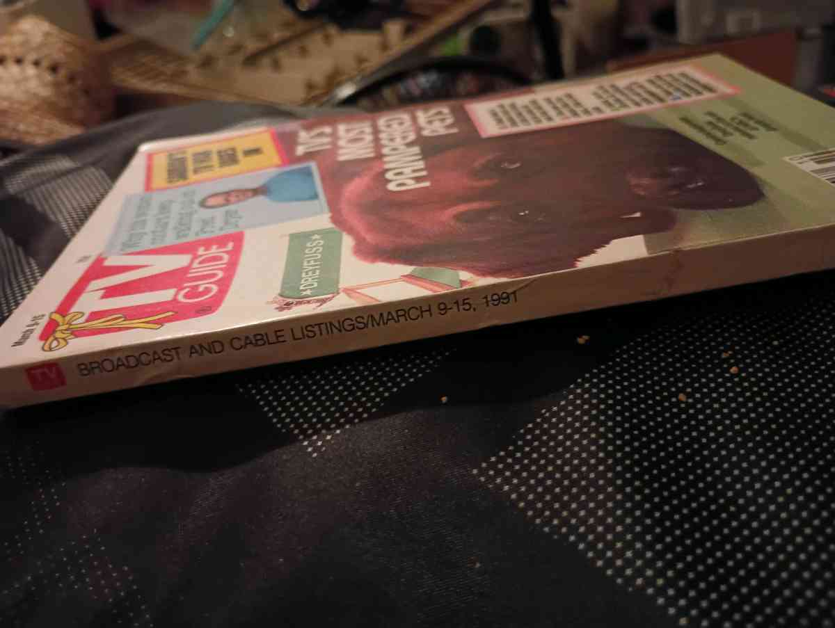 TV Guides 1981 thru 2004 - Ridgecrest, California - FleaMarketBay