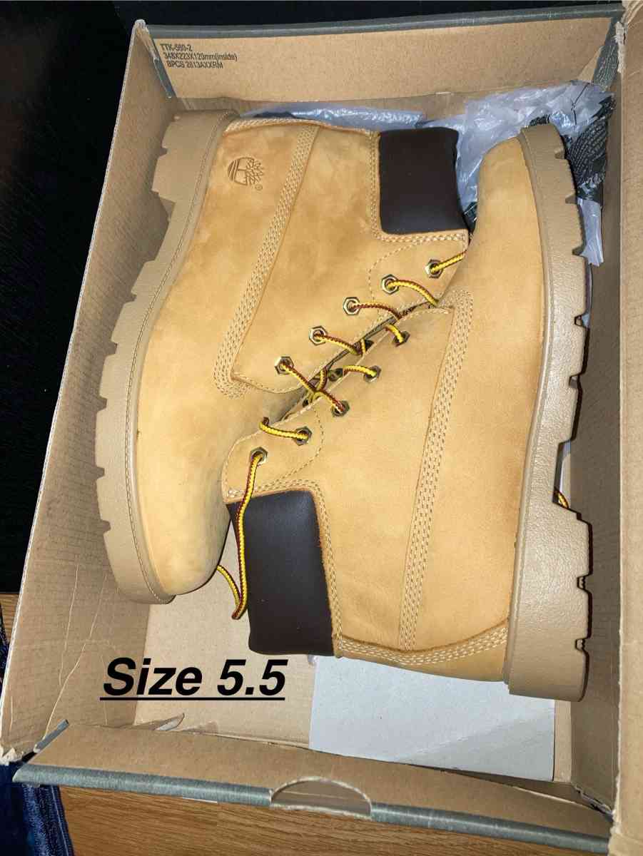 shoes - York, Pennsylvania - FleaMarketBay