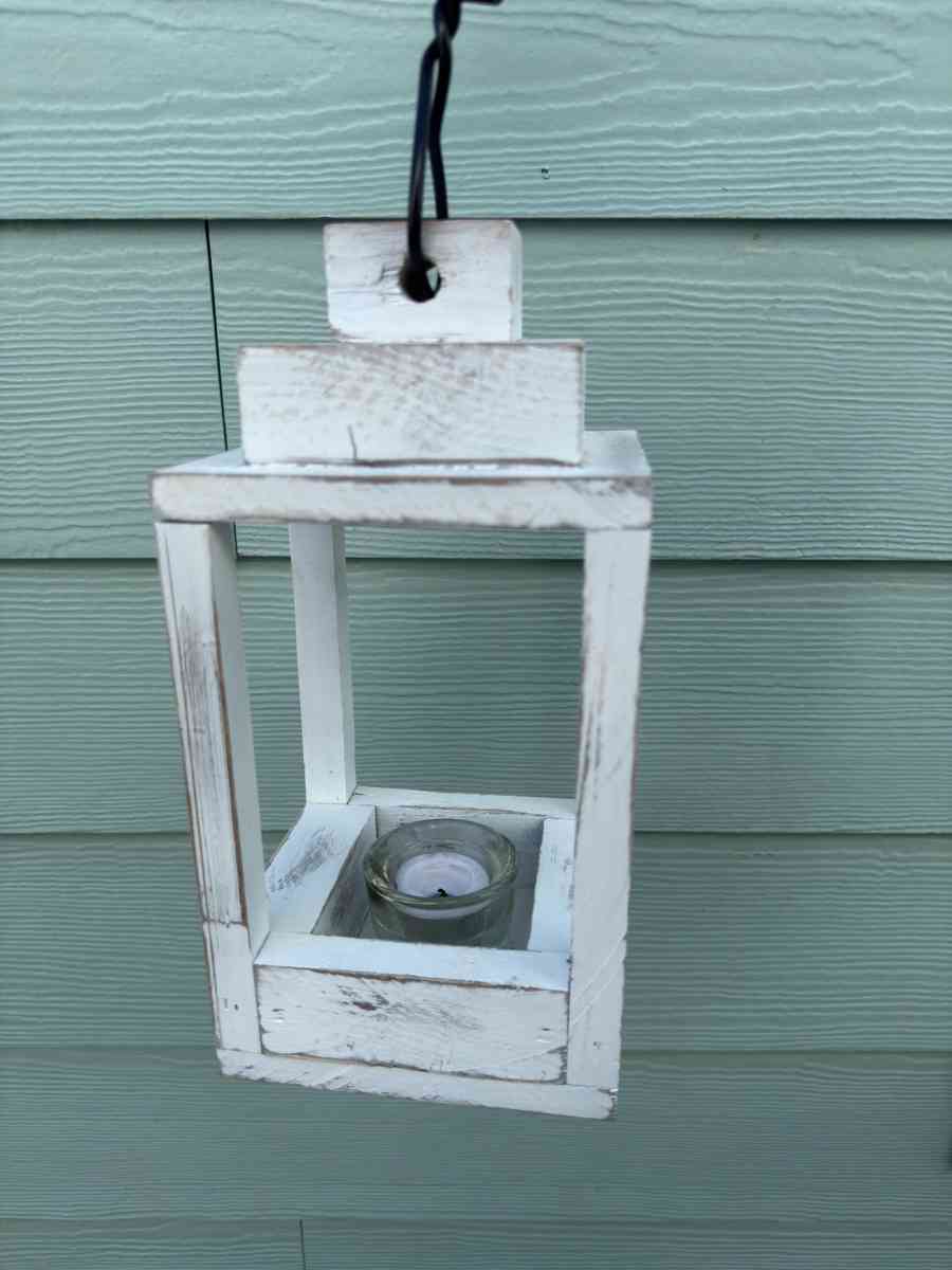 Cedar Wood Handmade Lanterns - Spartanburg, South Carolina - FleaMarketBay