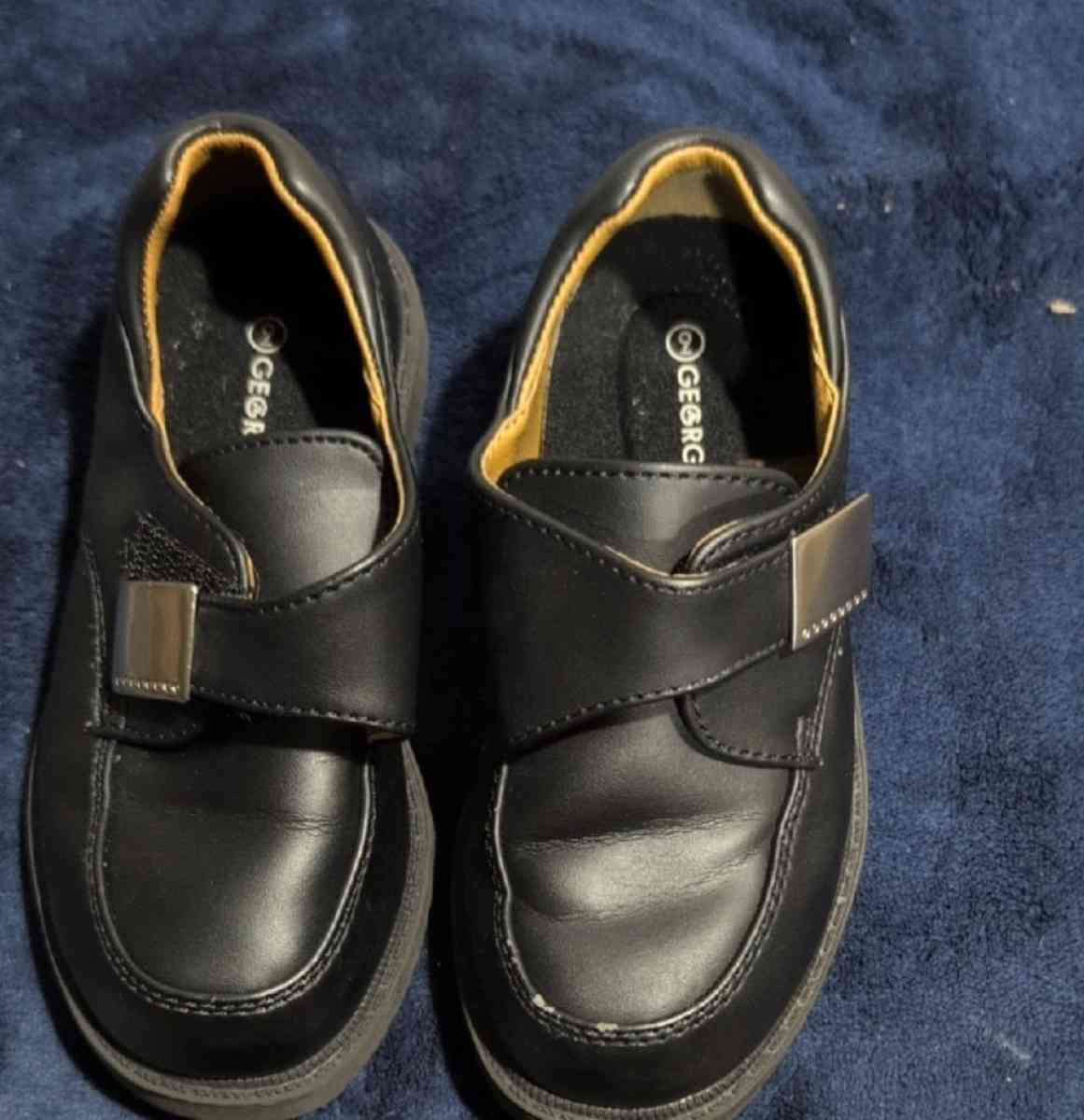 Boyss Black Leather Shoes size 9 - Baltimore, Ohio