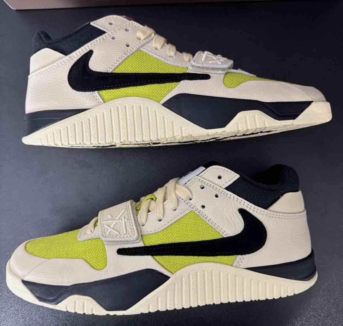 size 9 Nike Jordan air Jumpman Travis Scott edition - Alicia, Arkansas - FleaMarketBay