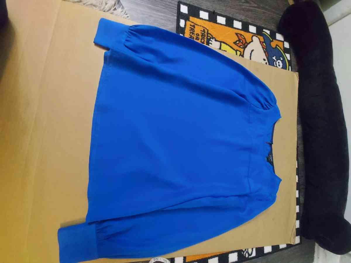 J Crew Factory Blue Long Sleeve Blouse Size XXS - Atlanta, Georgia - FleaMarketBay