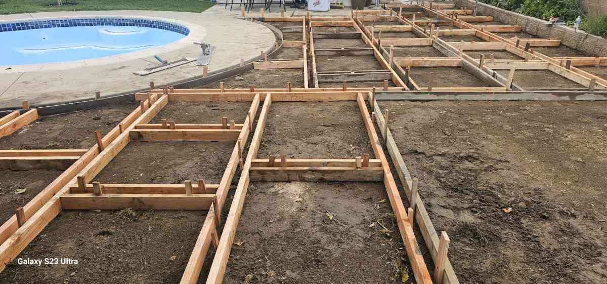 construccin - Adelanto, California