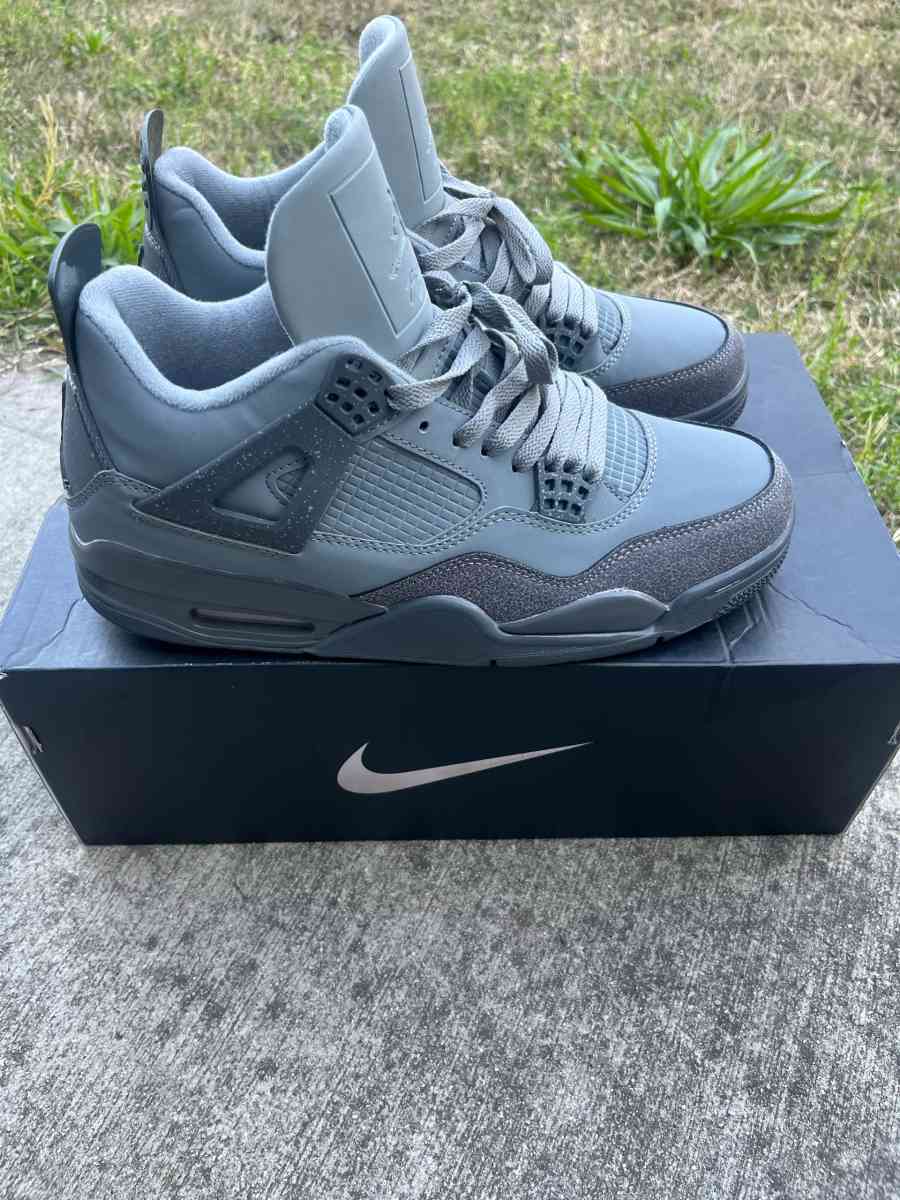 Air Jordan 4 Retro Wet Cement Size 10 men - Mableton, Georgia
