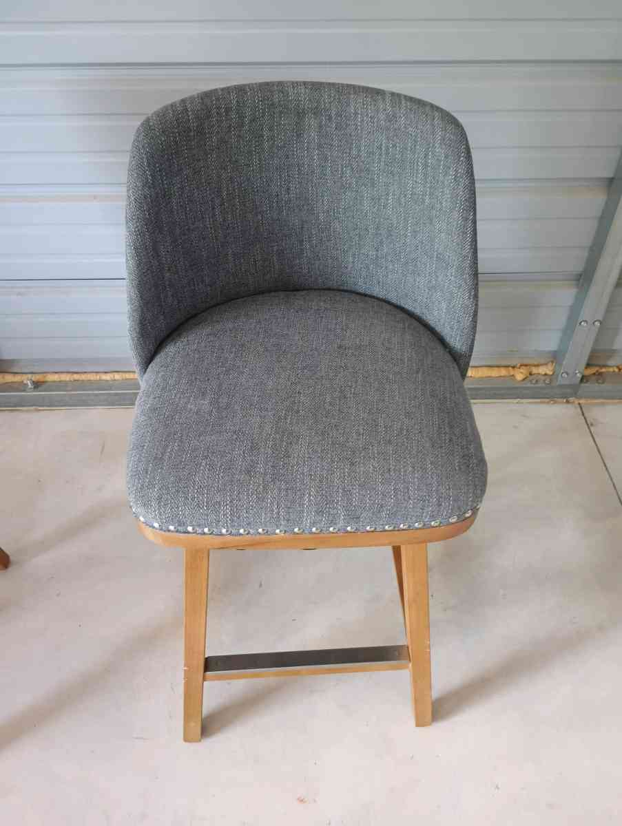 Julia Set of 2 Transitional Upholstered Counter Stools  Free - Frostproof, Florida - FleaMarketBay