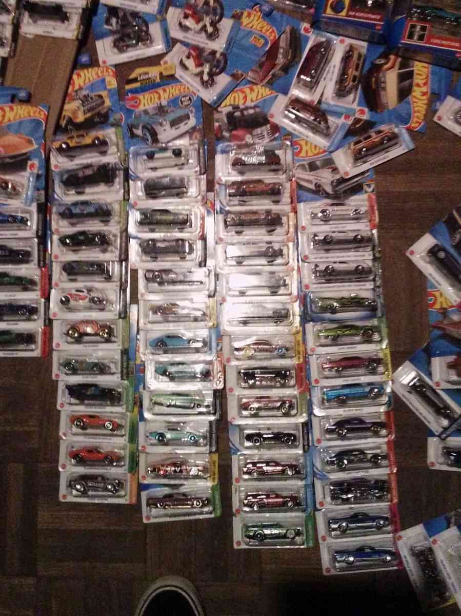 Hot Wheels Lot for sale - Surgoinsville, Tennessee