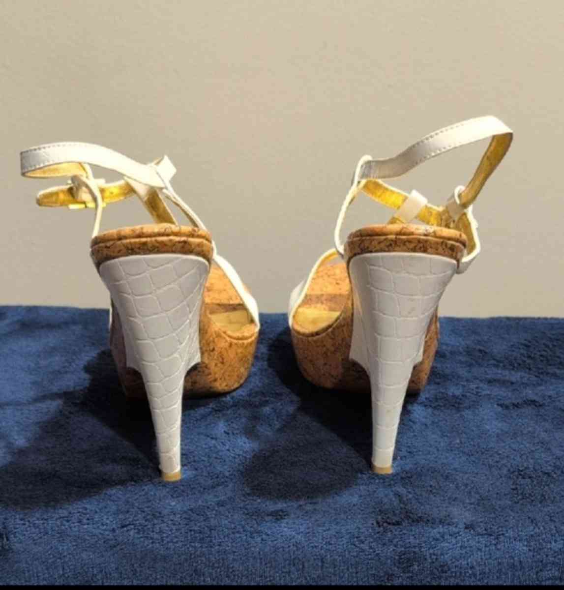Gold and White Platform Sandals with Cork Wedge size 10 - Baltimore, Ohio - FleaMarketBay