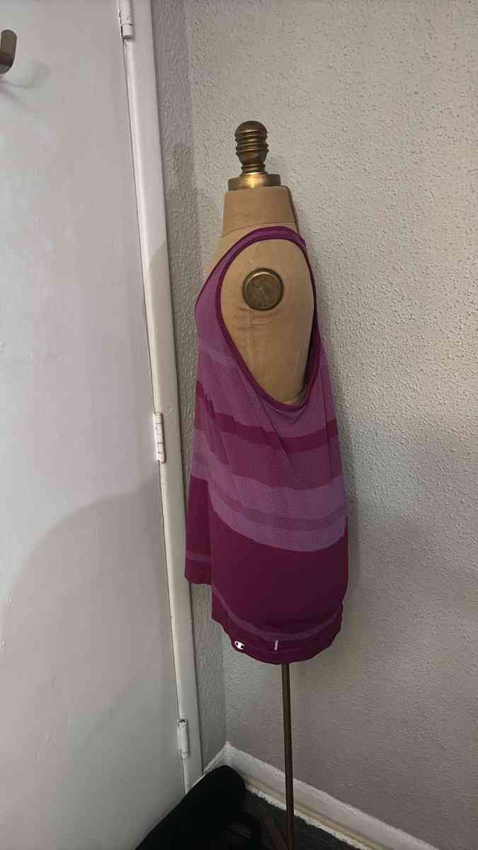 Champion Vapor Striped Running Tank - Atlanta, Georgia - FleaMarketBay