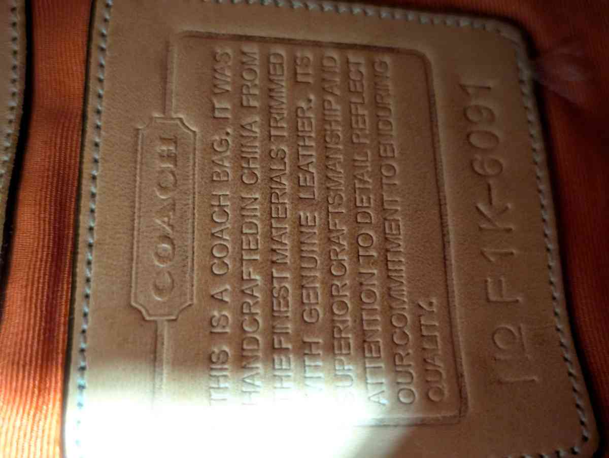 Brown Shoulder Bag - Baltimore, Ohio - FleaMarketBay