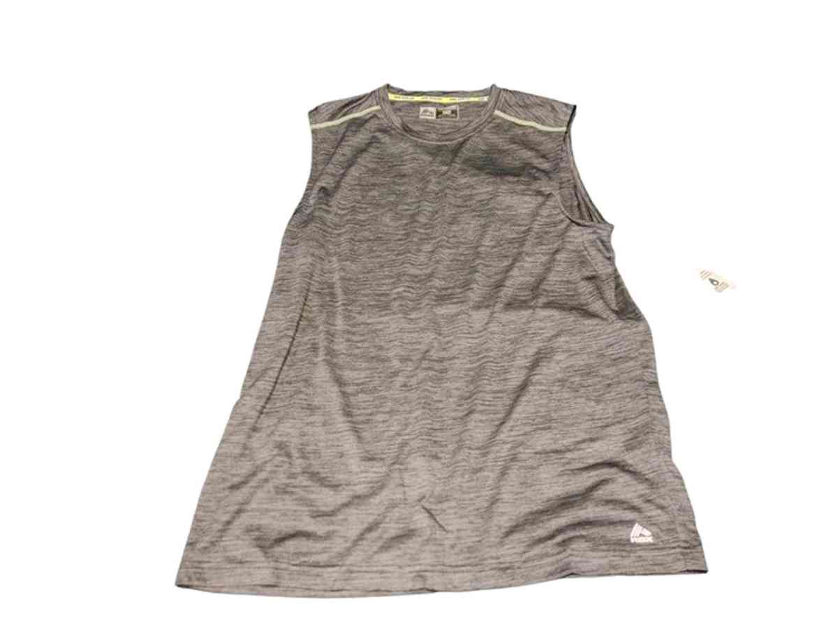 Reebok Solid Color Contrasting Stitching Undershirt Medium G