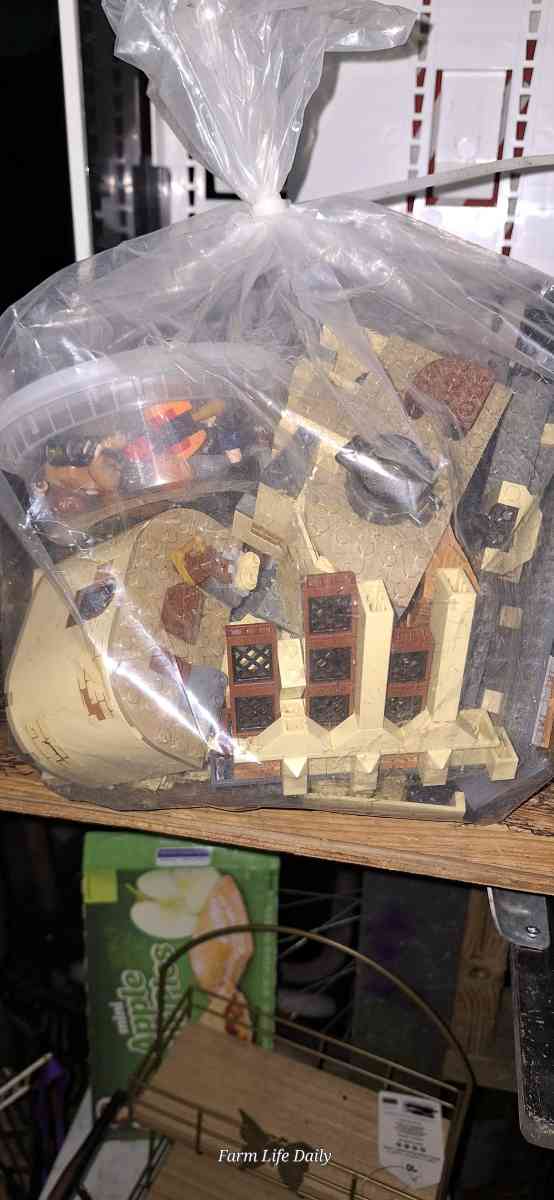 Lego Harry potter castle - Tangipahoa, Louisiana - FleaMarketBay