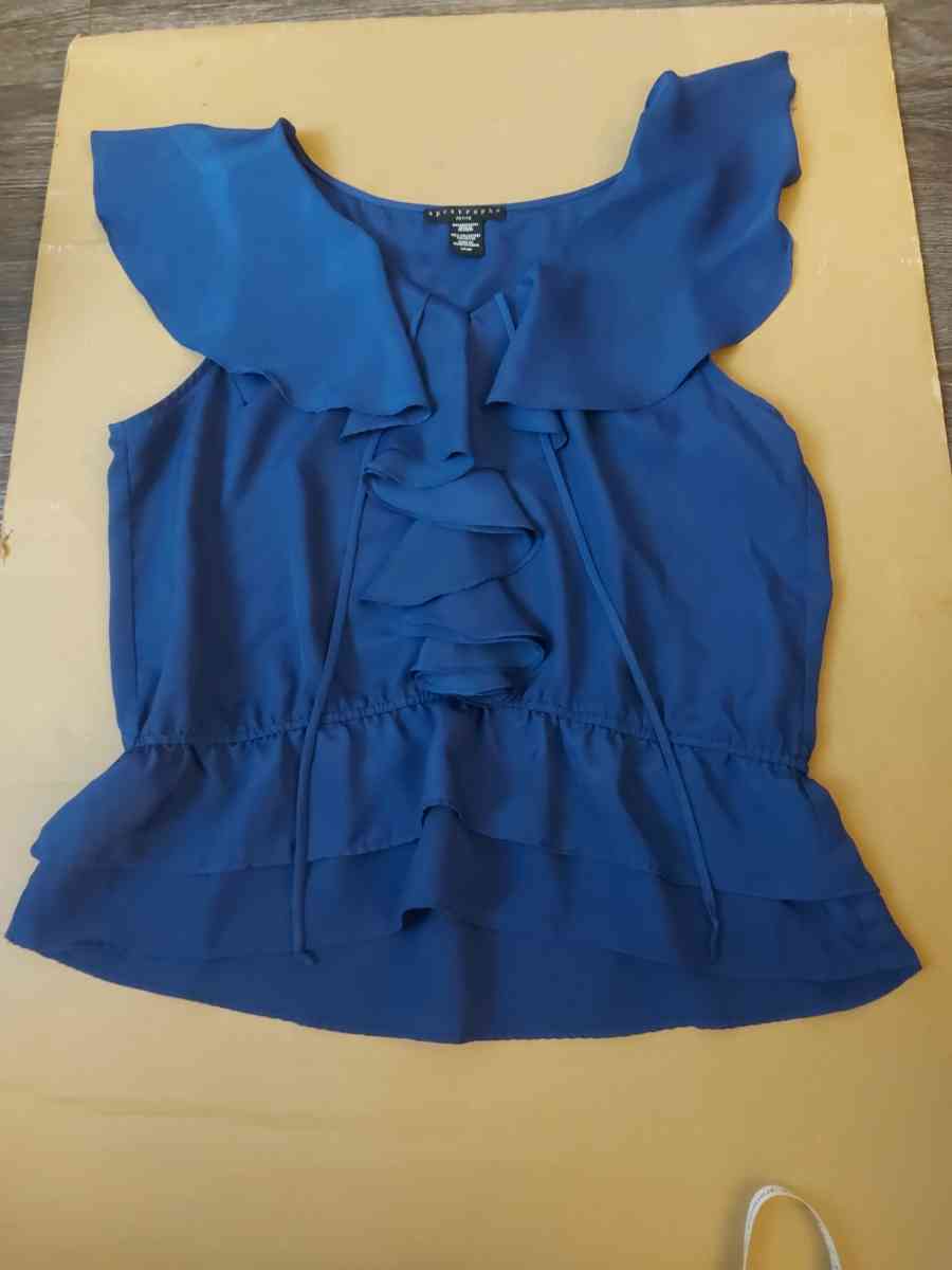 Apostrophe Navy Bow Tie Ruffled Sleeveless Top Size LP Long - Atlanta, Georgia - FleaMarketBay