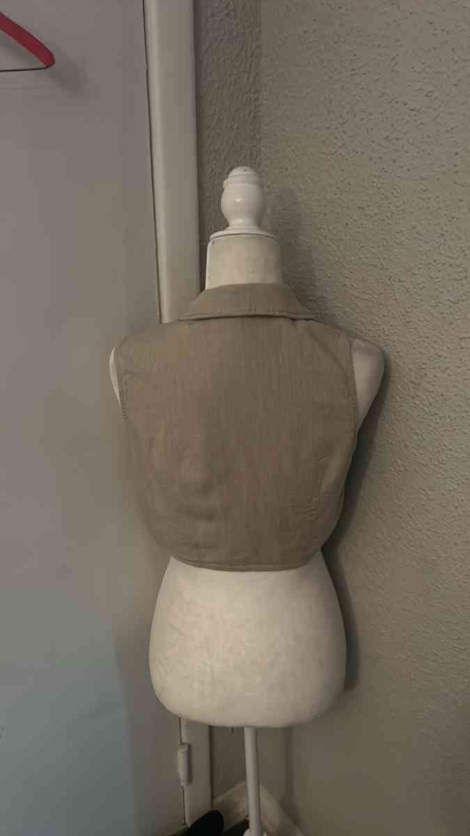 SHEIN  Lapel Collar Knot Front Crop Top Size L Linen Summer - Atlanta, Georgia - FleaMarketBay