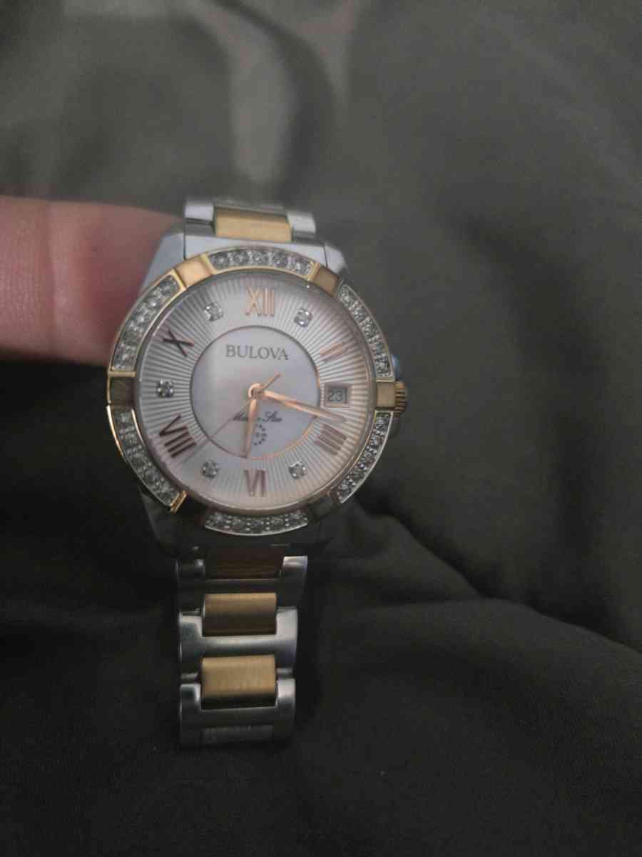 bulova watch womens - Chino Hills, California - FleaMarketBay