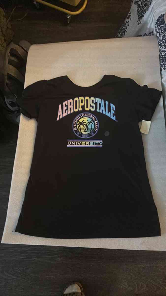 Aeropostale University Classic Crew 1987 Short Sleeve Tee Si - Atlanta, Georgia - FleaMarketBay