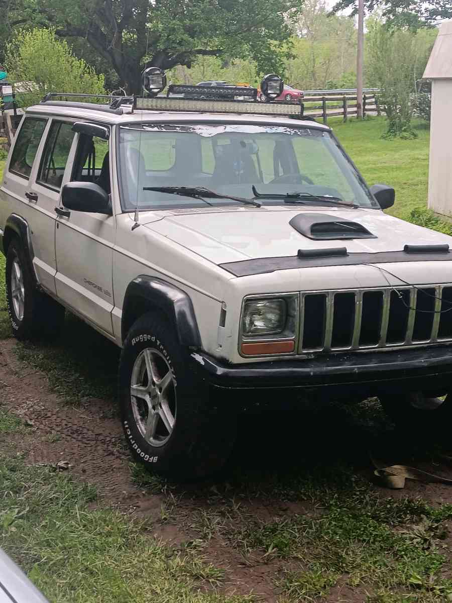 87 Jeep Cherokee - Richmond, Kentucky - FleaMarketBay