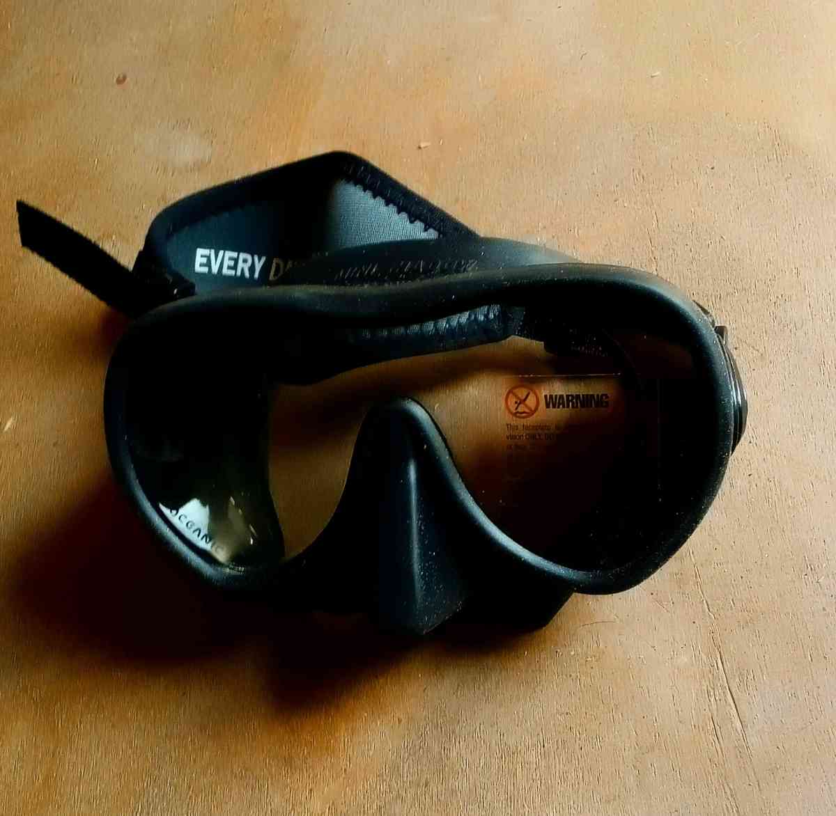 Scuba Gear - Buffalo, New York - FleaMarketBay