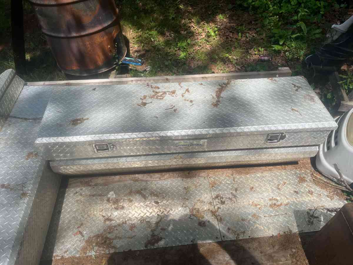 diamond plate tool boxes - Loudon, Tennessee - FleaMarketBay