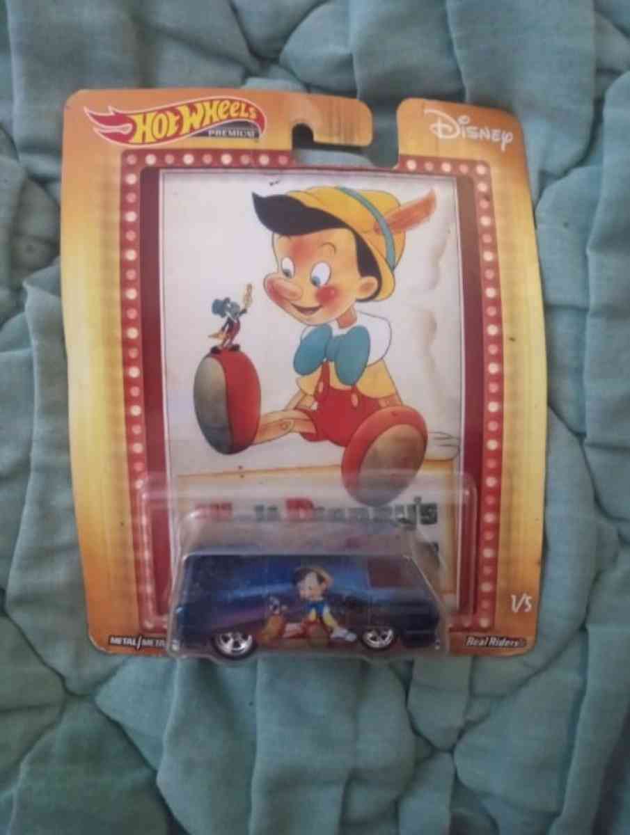 Hot wheels Pinocchio Disney collection - Knoxville, Tennessee