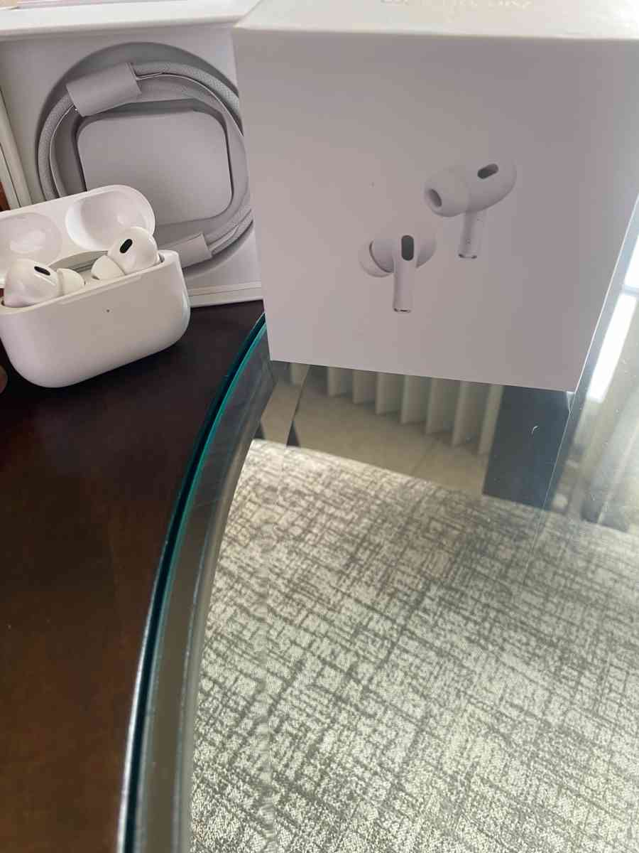 air pod pro 2 - Detroit, Michigan