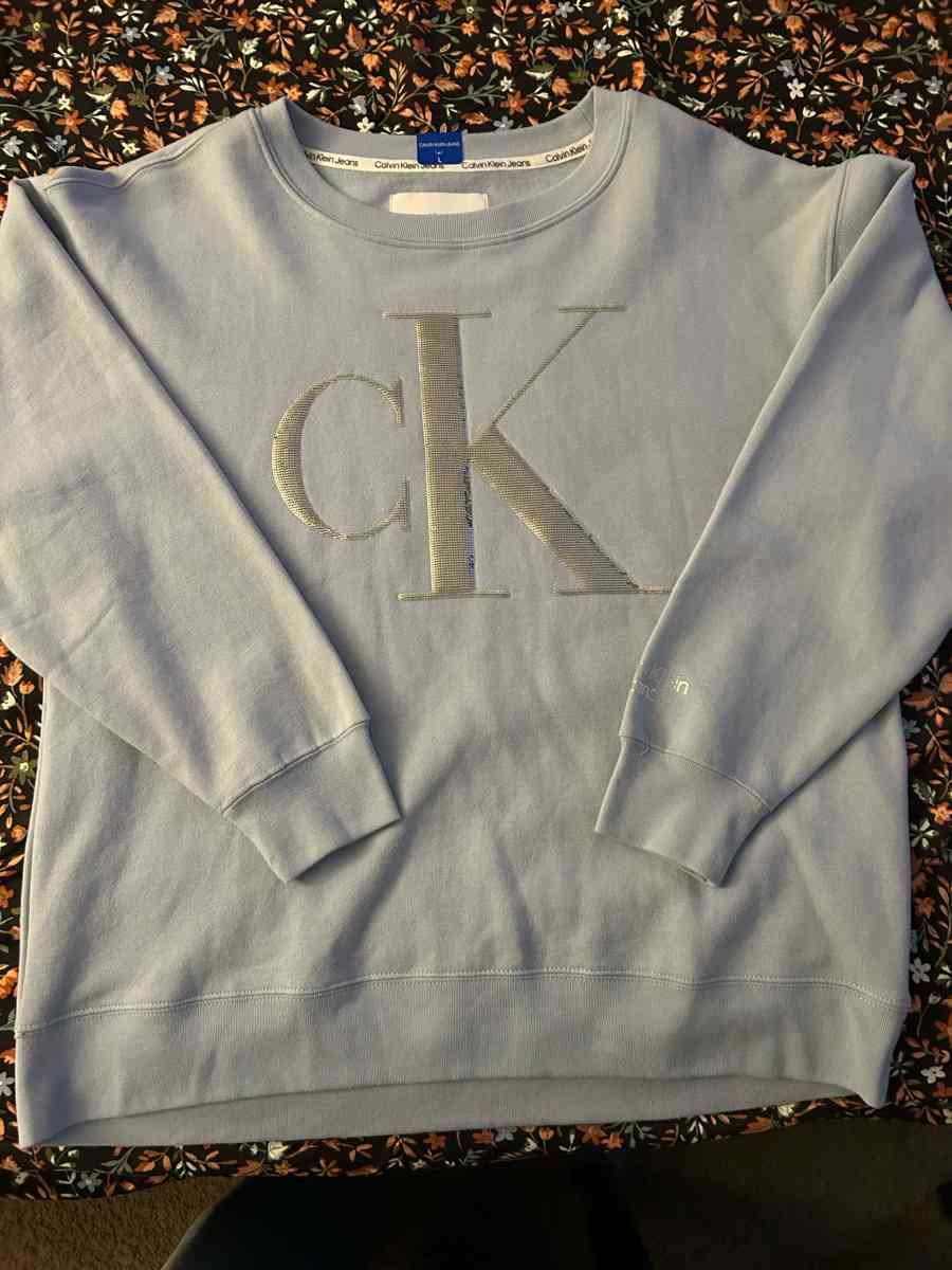 Calvin Klein Sweater Brand New - Santa Ana, California