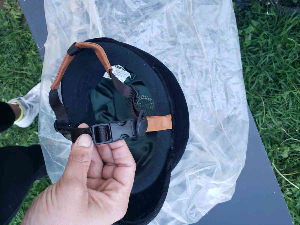 Equestrian Helmet - Bethlehem, Pennsylvania - FleaMarketBay