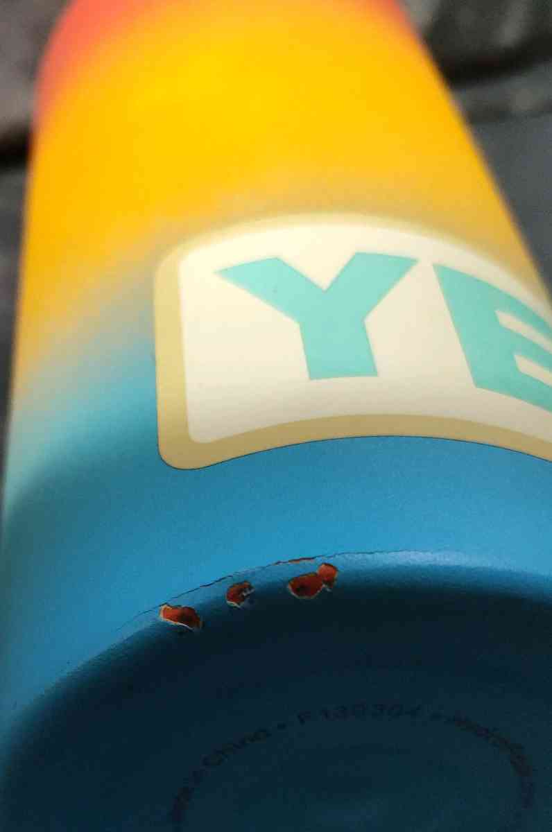 Hydro Flask Limited Edition Guava Shave Ice Hawaii 32 oz Met - Cornelia, Georgia - FleaMarketBay