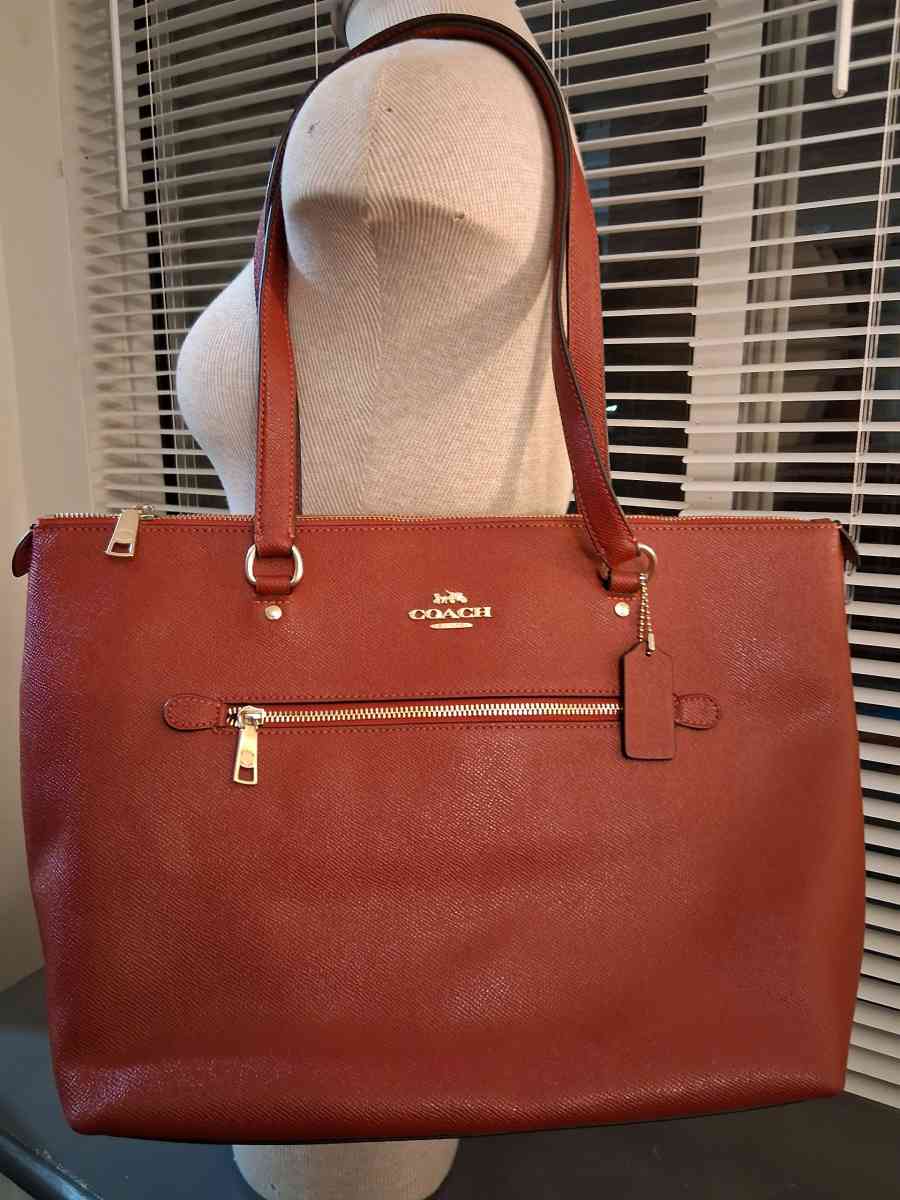 Coach purse - Agency, Missouri